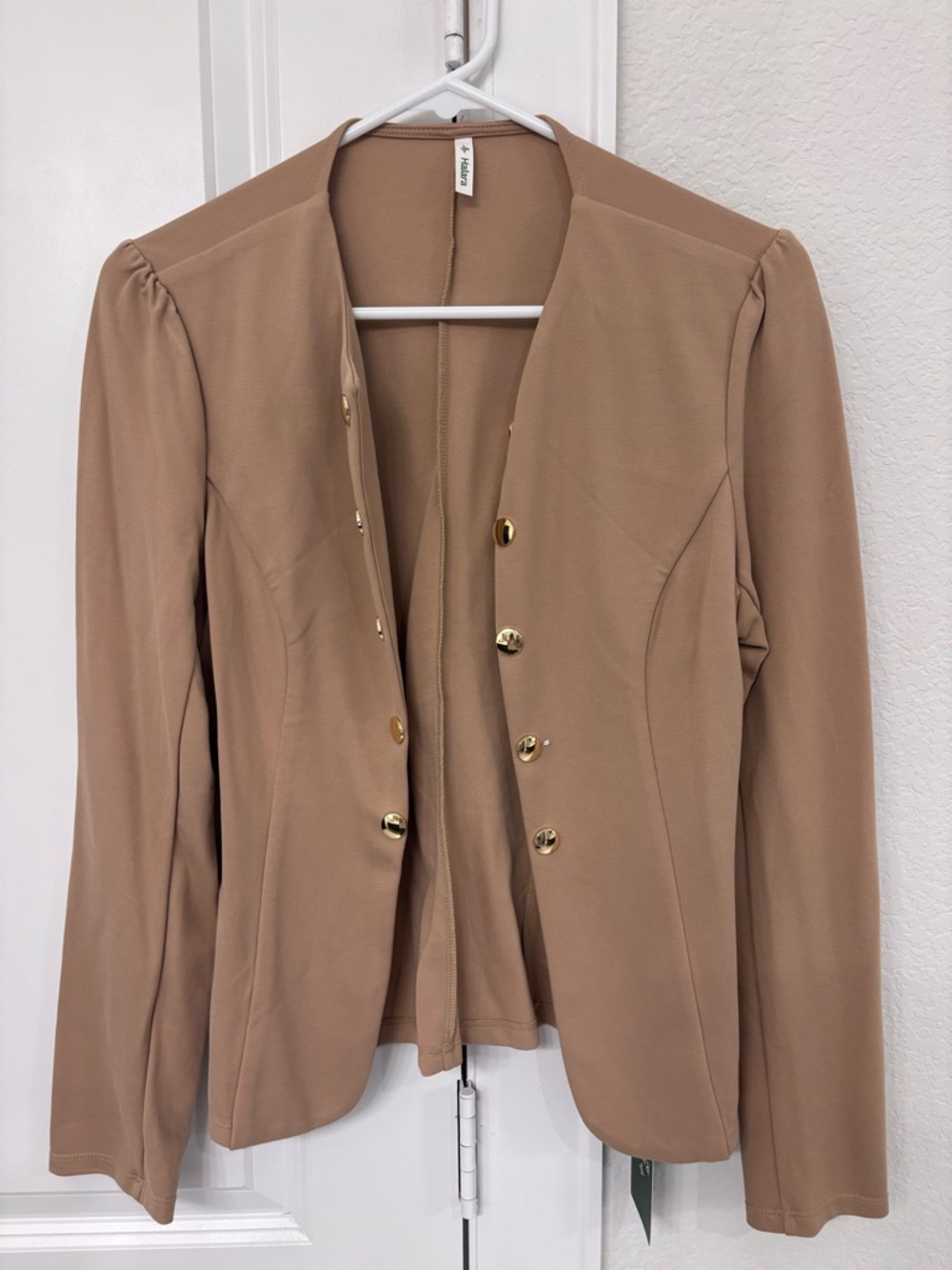 HALARA Camel Gold-Button Blazer